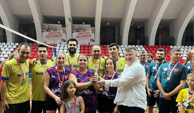 Aydın’da kurumlar yarıştı, çekişmeli turnuva sona erdi