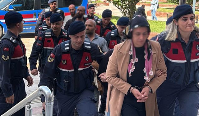 Aydın Valiliği, İncirliova'daki Belgesiz Tavuk Çiftliğine ilişkin açıklama yaptı