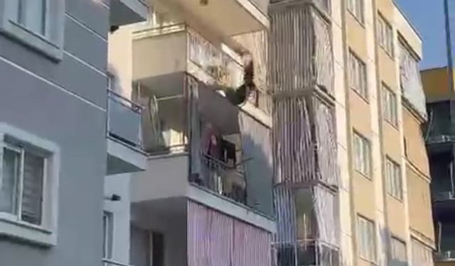 Kendini boşluğa bırakan genç kız hayatını kaybetti