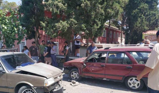 Bozdoğan’da zincirleme trafik kazası: 2 yaralı