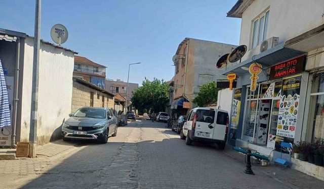 Köşklü vatandaşlardan ’kaldırım’ tepkisi