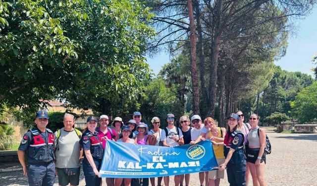 Afrodisias Antik Kenti ziyaretçilerine jandarmadan bilgilendirme