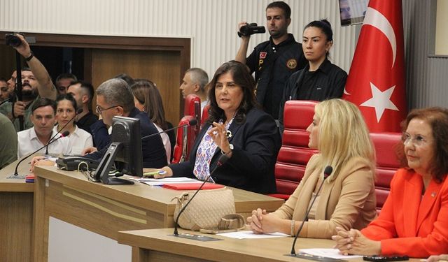 Aydın Büyükşehir Belediye Meclisi 2. defa ertelendi
