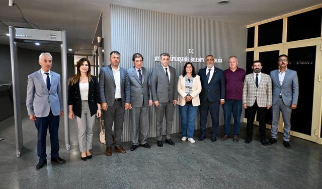 Başkan Çerçioğlu’na Esnaf ve Sanatkarlar Odaları Birliği’nden Ziyaret