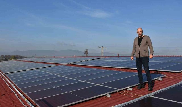 Germencik Belediyesi'nin güneş enerji sistemi devreye alındı