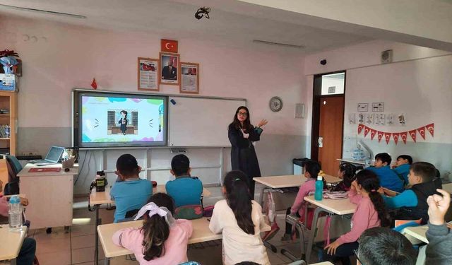 Öğrenciler avukatlık mesleğini tanıdı