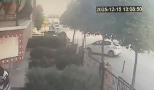 Otomobille motosiklet çarpıştı: 1 yaralı