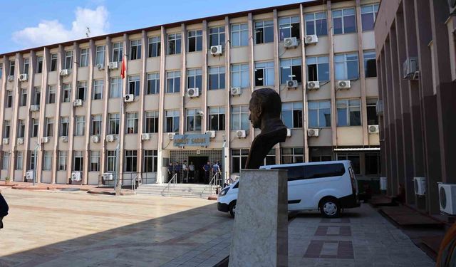 Silahlı ve bıçaklı kavganın şüphelileri adliyeye sevk edildi