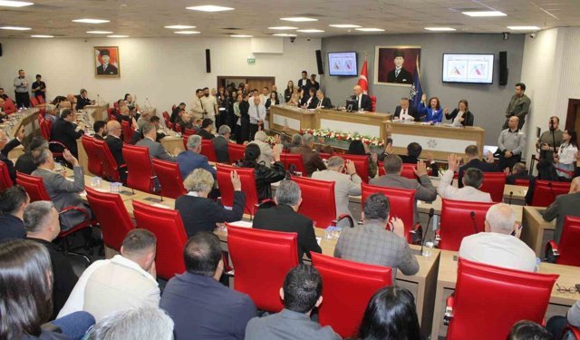 Büyükşehir Meclisi'nde isimler belli oldu