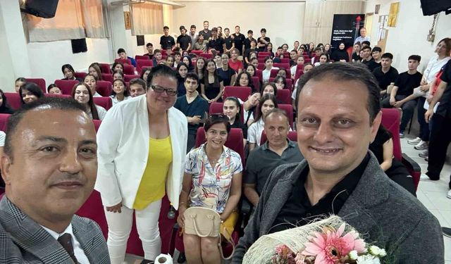 Yenipazar'da öğrencilere 'Kampüse Giden Yol' semineri
