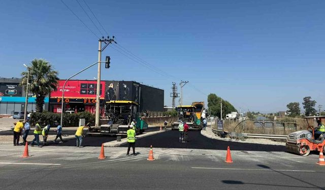 Aydın Büyükşehir'in yol çalışmaları devam ediyor