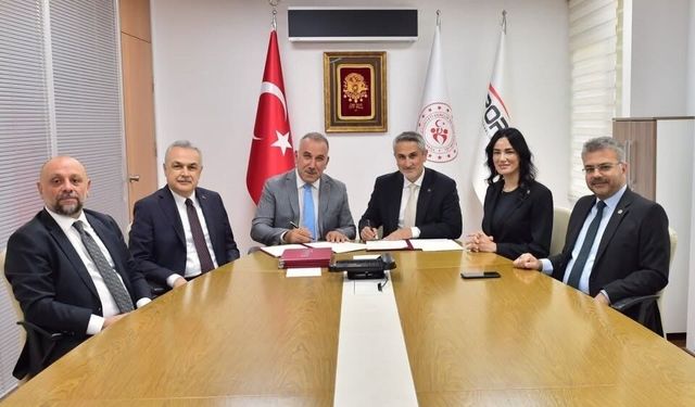Aydın'ın spor yatırımları için imzalar atıldı