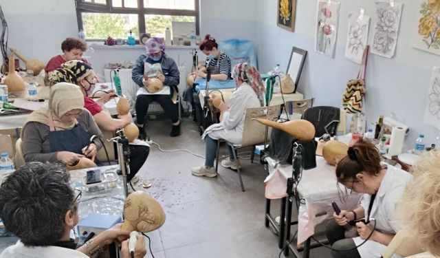 Halk eğitim merkezlerinde yaz dönemi kursları sürüyor