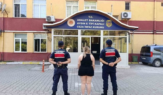 Uyuşturucu suçundan aranan genç kadın Kuşadası'nda yakalandı