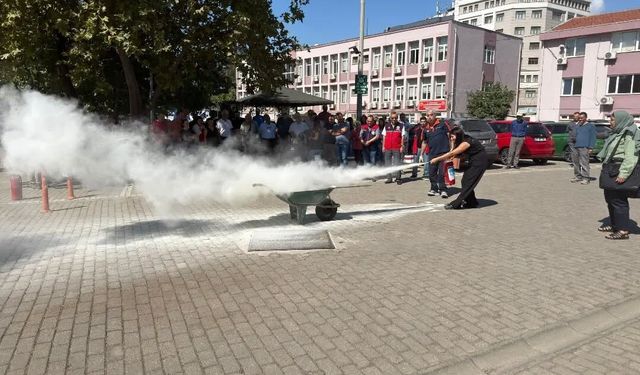 Tarım müdürlüğünde yangın ve deprem tatbikatı