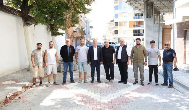 İncirliova'da yol çalışmaları hız kesmeden sürüyor