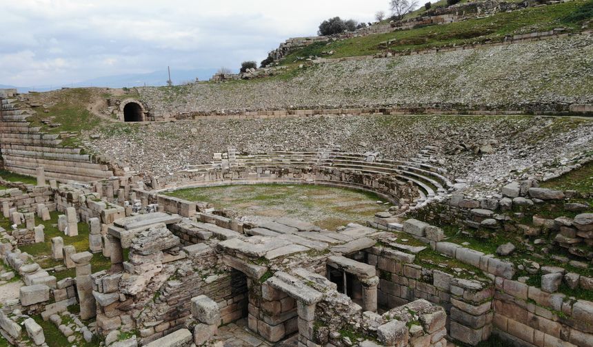 Tarihin eğlence merkezi Aydın'da ziyaretçilerini bekliyor