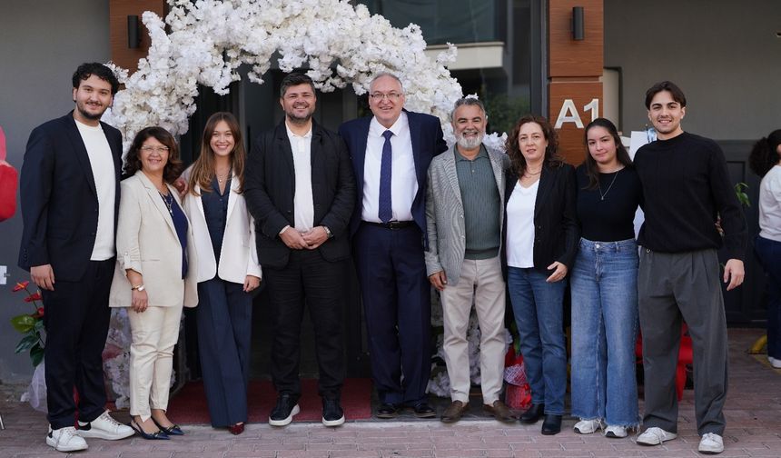 Bengü Yanık’ın Kuşadası’ndaki Diyetisyen Kliniği Açıldı…