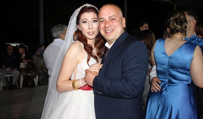 Pandemide nikahlanan çiftin düğün hayali 5 yıl sonra gerçek oldu