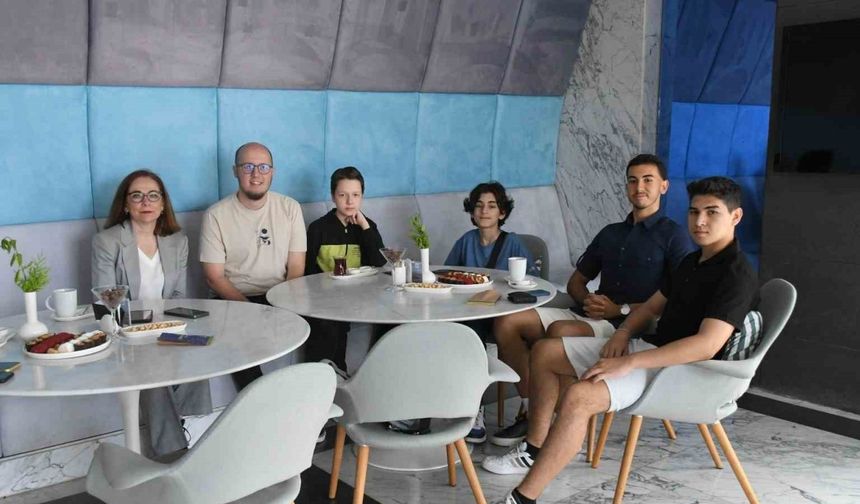 Kuşadası’ndan Estonya’ya robotik başarı yolculuğu