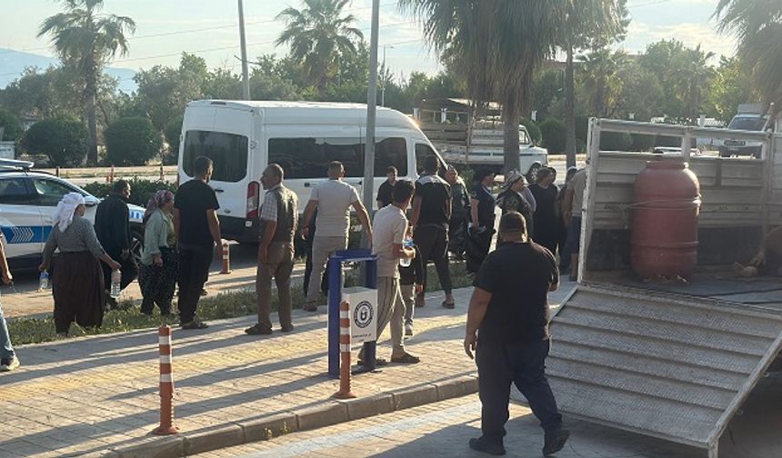 Pikaptan düşen çocuk hayatını kaybetti