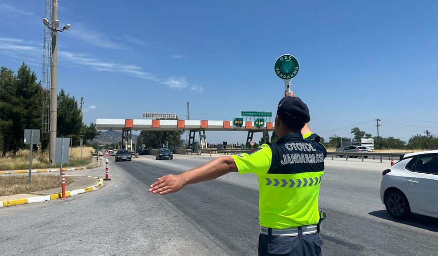 Kurban Bayramı Trafiğine Otoyol Jandarmasından Sıkı Denetim