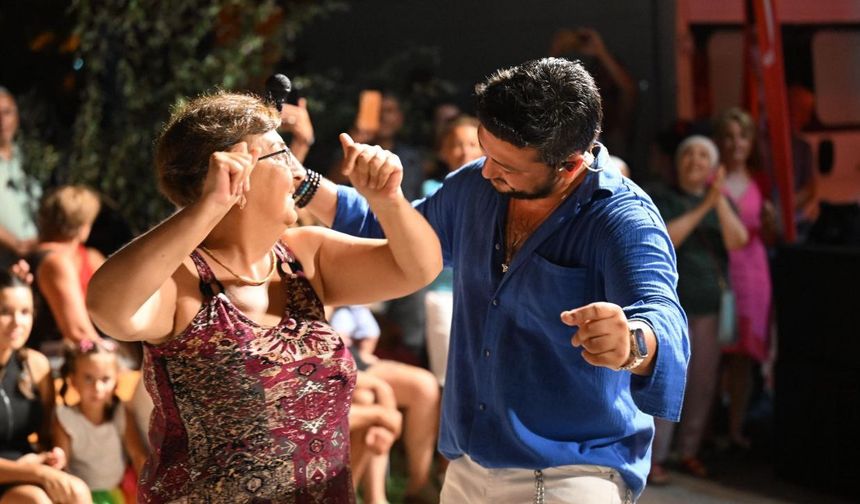 Didimliler Büyükşehir’in Yaz Konseri ile coştu