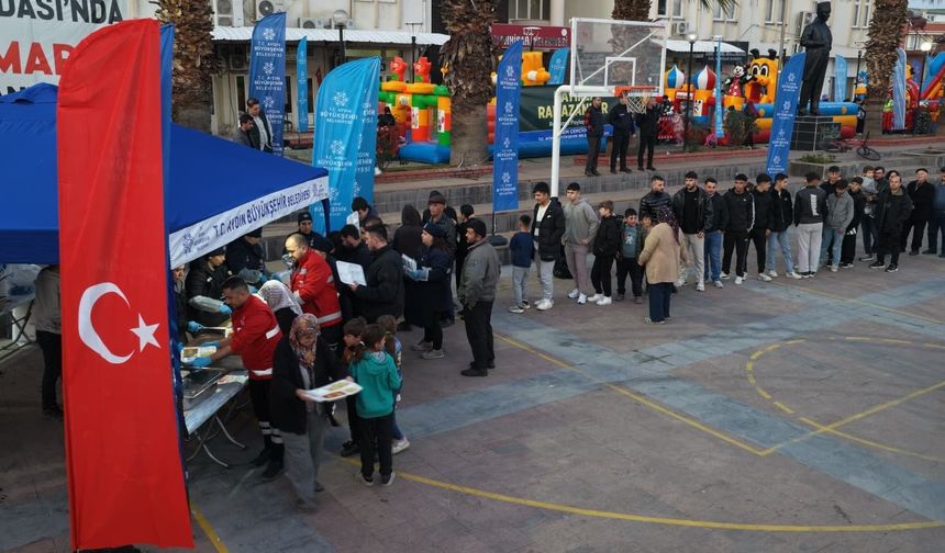 Aydın Büyükşehir Belediyesi'nin Ramazan etkinlikleri Sultanhisarlılarla buluştu