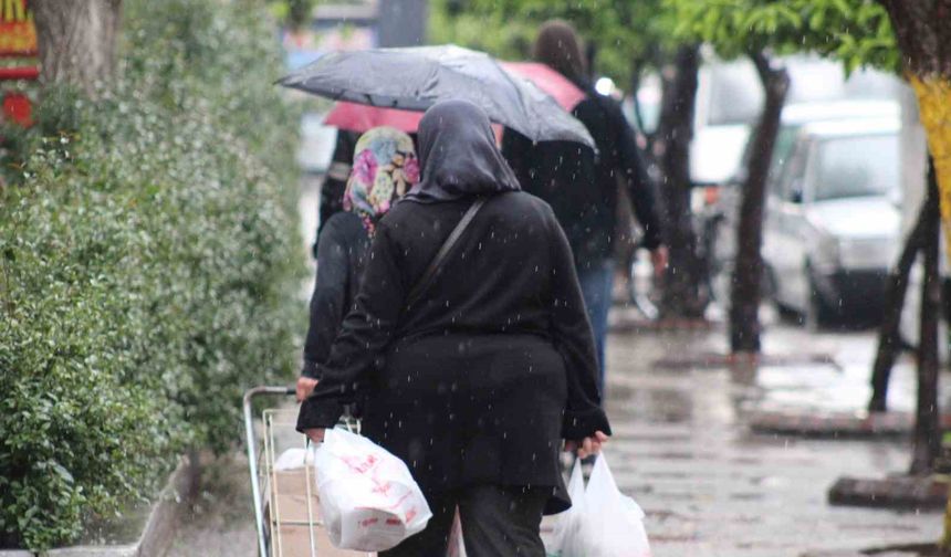 Aydın için kuvvetli yağış uyarısı yapıldı sele dikkat!