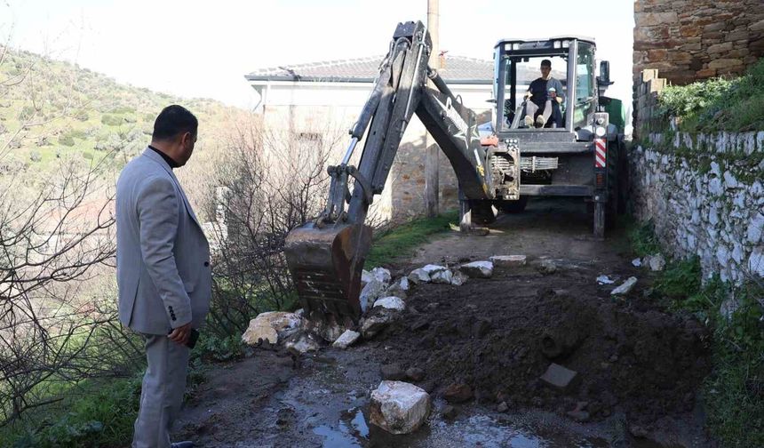 Koçarlı'da yağmur sonrası hasar tespiti için ekipler sahaya indi