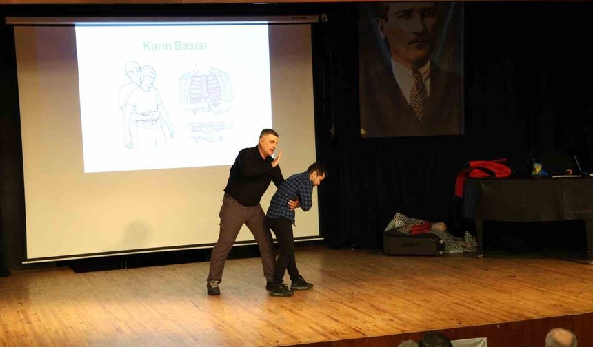 Nazilli'de '6 Şubat Depremleri'nin yıl dönümünde anlamlı eğitim