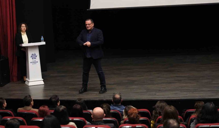 Aydın Büyükşehir Belediyesi'nin Disleksi Merkezi öğrencilerin eğitim hayatına destek olmayı sürdürüyor