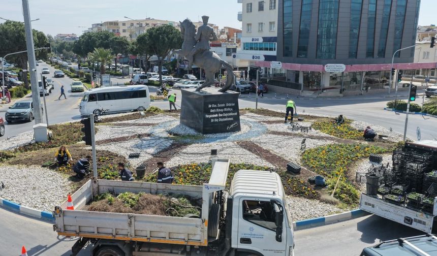 Büyükşehir'den Didim'de bayram temizliği