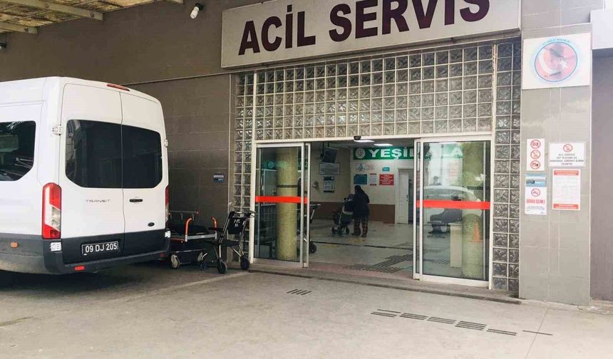 Elleri kelepçeli halde hastaneden kaçan şahıs güvenlik güçlerini alarma geçirdi
