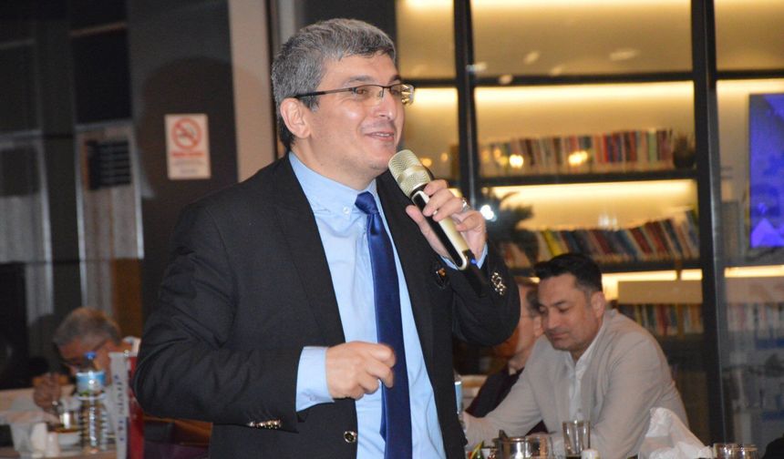 EFESİAD Üyelerine Tarih ve Ekonomi Semineri