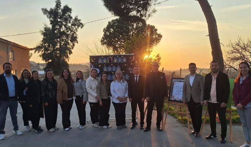 Yenipazar'da öğrenciler ve protokol iftar sofrasında buluştu