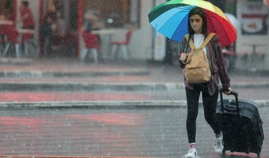 Meteoroloji uyardı: Aydın'a sağanak yağış geliyor, serin hava kapıda