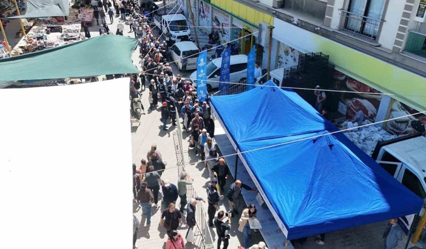 Binlerce fide Söke'de vatandaşlarla buluştu