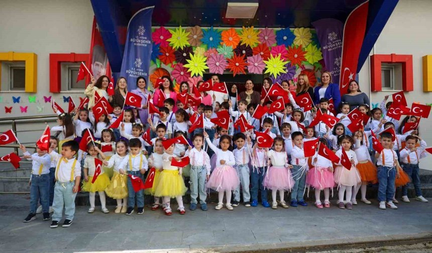 Büyükşehir'in Çocuk Gelişim Merkezleri'nde 23 Nisan etkinlikleri düzenlendi