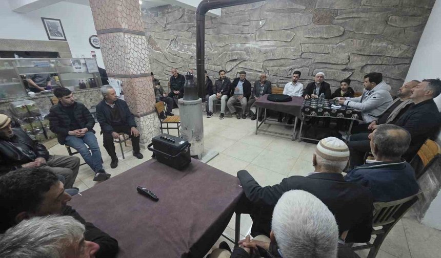 Köşk'te 'kahvehane sohbetleri' ile gönüllere dokunuluyor