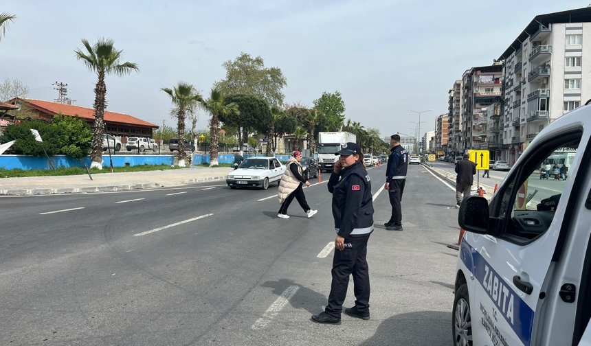 Yayaların ve Sürücülerin Yardımına Zabıta Koştu