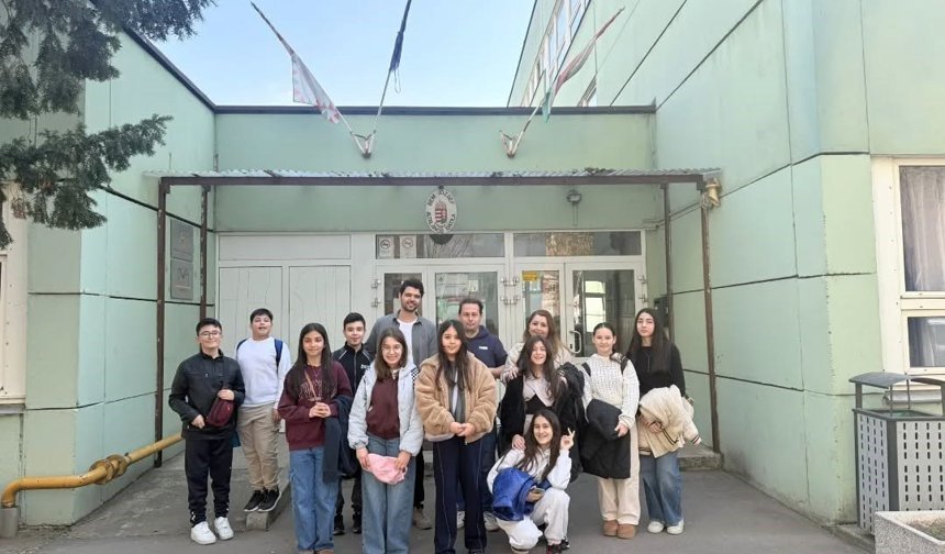 Yenipazarlı öğrenciler Erasmus ile Budapeşte'de eğitim deneyimi yaşadı