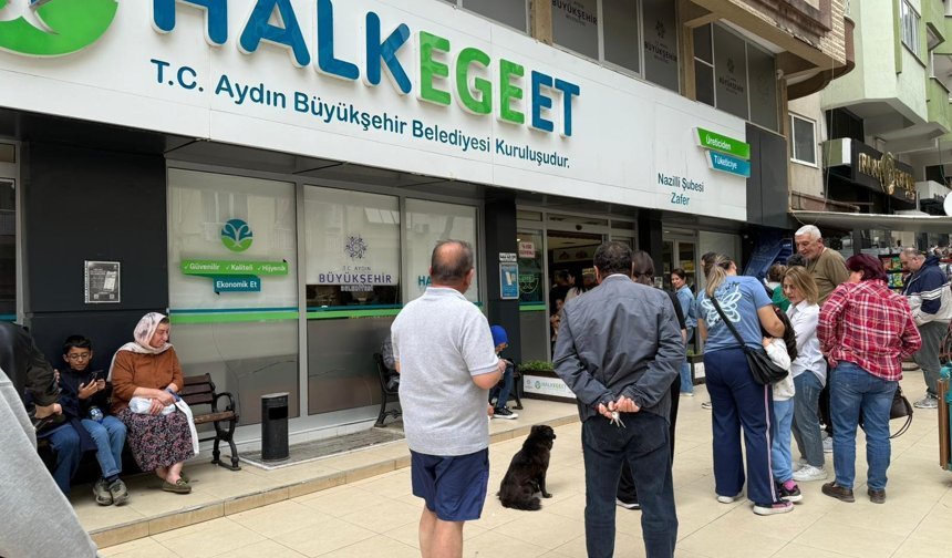 Başkan Çerçioğlu’ndan Anneler Günü’ne Özel Halk Ege Et Şubelerinde İndirim