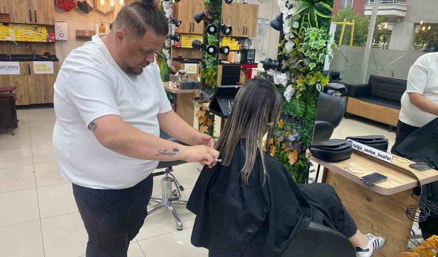 Aydın'da berber ve kuaförlerde bayram yoğunluğu başladı