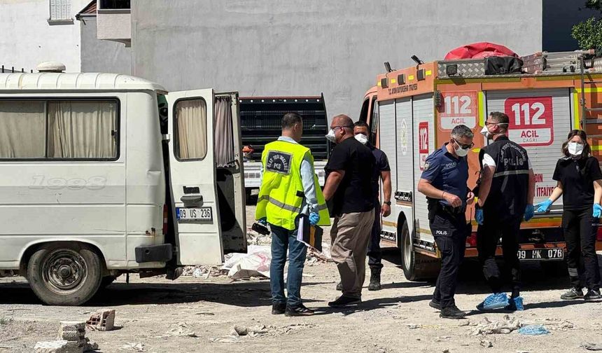 Söke'de bir kişi minibüs içerisinde ölü bulundu