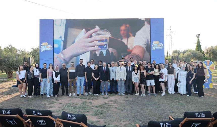 Açık Hava Sineması ADÜ'de yoğun ilgi gördü