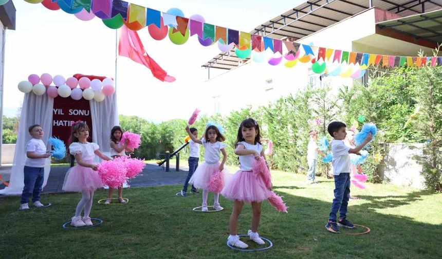 Büyükşehrin Çocuk Gelişim Merkezleri'nde mezuniyet heyecanı yaşandı