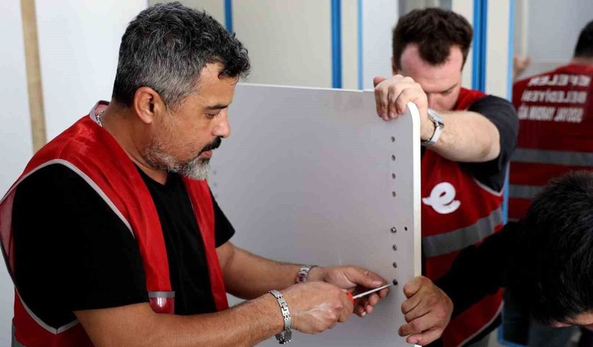 Efeler Sosyal Yardım Ağı vatandaşların ihtiyaçlarını karşılıyor