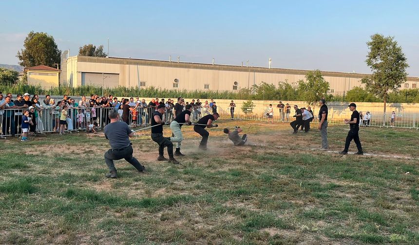 Aydın İl Emniyet Müdürlüğü personeli dayanışma etkinliğinde buluştu