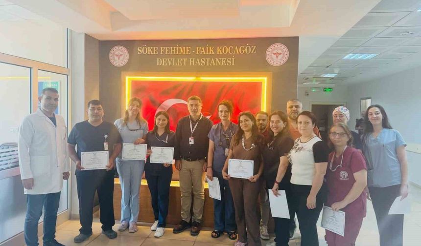 Hayata umut olan sağlık çalışanları onurlandırıldı